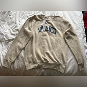 Gildan Cream Crewneck Sweater with San Francisco Print New With Tags